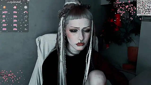 say mary online show from December 2025 05:44:02 PM