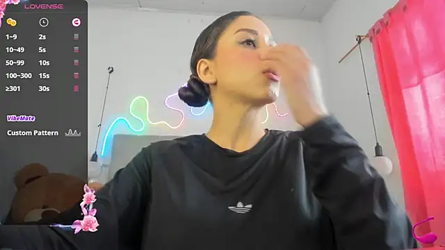 misticasexy online show from October 2025 08:37:02 PM