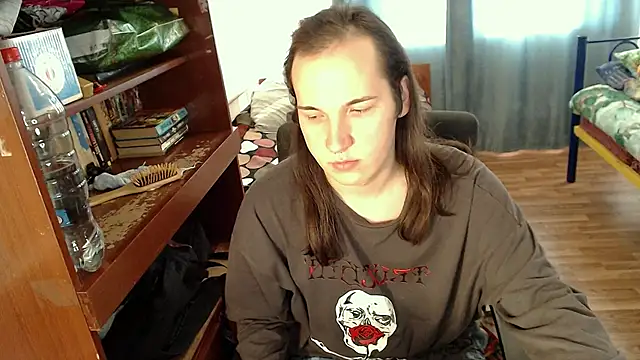 EvaMiron online show from February 2025 10:52:01 AM