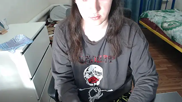 EvaMiron online show from September 2025 01:27:01 AM