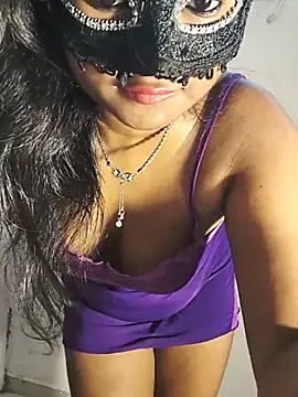 Snapshot of FANTASY_QUEEN_07 chatting on June 2026 02:24:02 AM FANTASY QUEEN 07 online show from June 2026 02:24:02 AM