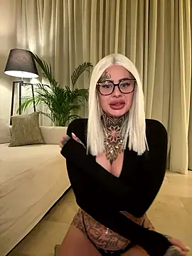 bambixboo online show from January 2026 09:51:02 PM