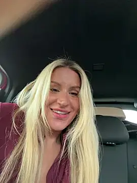 bambixboo online show from March 2026 02:43:01 PM