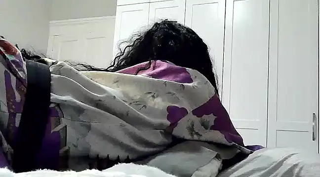 CaramelDipper online show from March 2025 08:05:01 AM