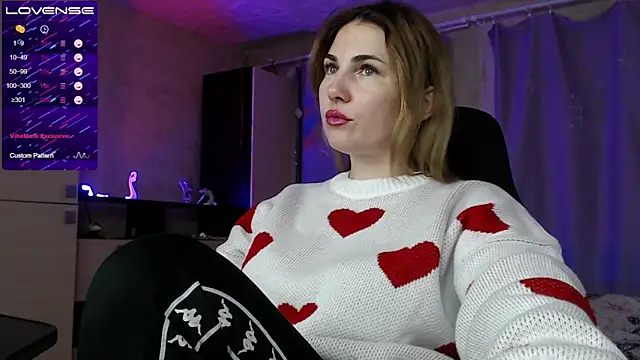 Daniela Cooperr online show from February 2025 02:41:01 PM