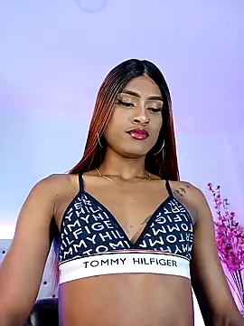 Elektra Queen online show from January 2025 01:42:01 PM