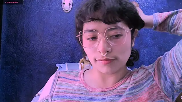 Snapshot of NinaYellow chatting on January 2026 03:49:02 PM NinaYellow online show from January 2026 03:49:02 PM