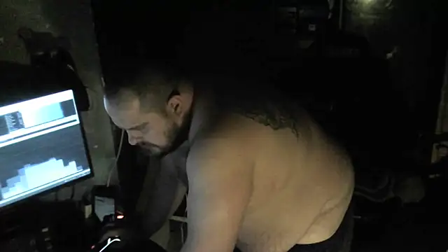 Snapshot of perversalus chatting on December 2024 01:29:01 AM perversalus online show from December 2024 01:29:01 AM