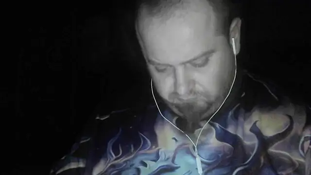 Snapshot of perversalus chatting on February 2025 09:48:01 PM perversalus online show from February 2025 09:48:01 PM