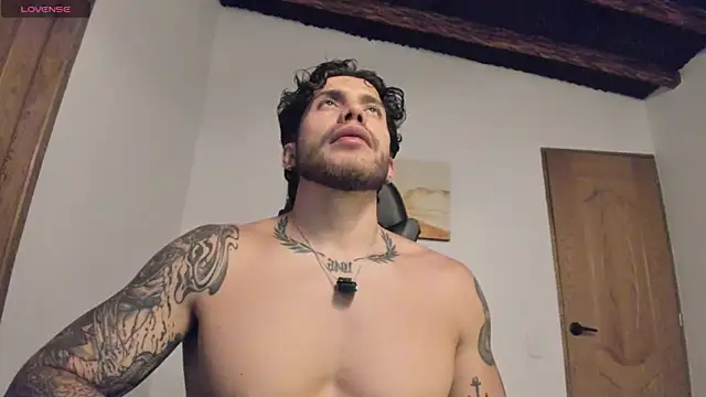 LucianSinclair online show from June 2026 02:03:01 AM
