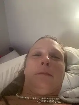 Everlyrose27 online show from December 2024 02:33:02 PM