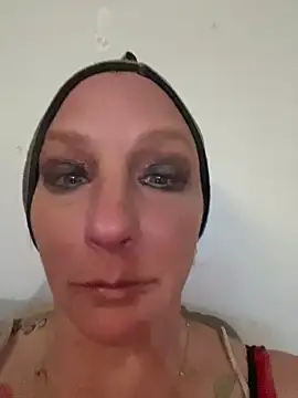 Everlyrose27 online show from February 2025 08:14:02 PM