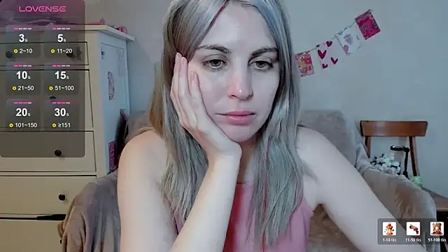 Snapshot of pawpaws chatting on June 2026 08:23:02 AM pawpaws online show from June 2026 08:23:02 AM