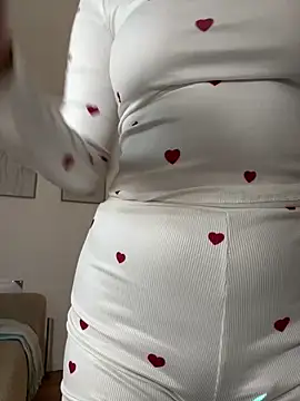 Hii Lolla online show from February 2026 09:24:02 AM