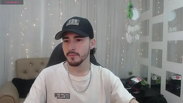 DmitriSanders online show from December 2024 03:15:01 PM