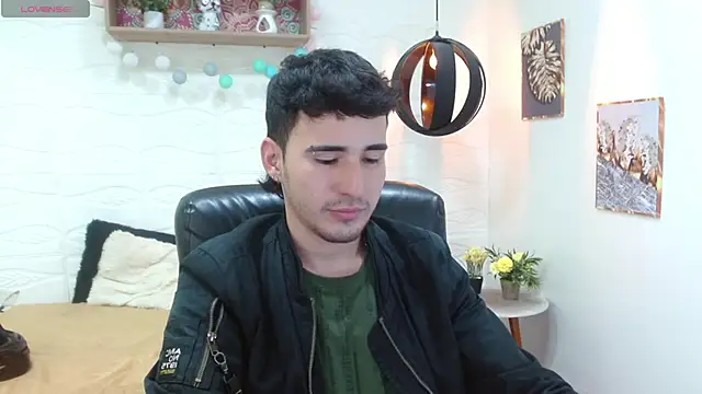 DmitriSanders online show from March 2025 03:14:02 AM