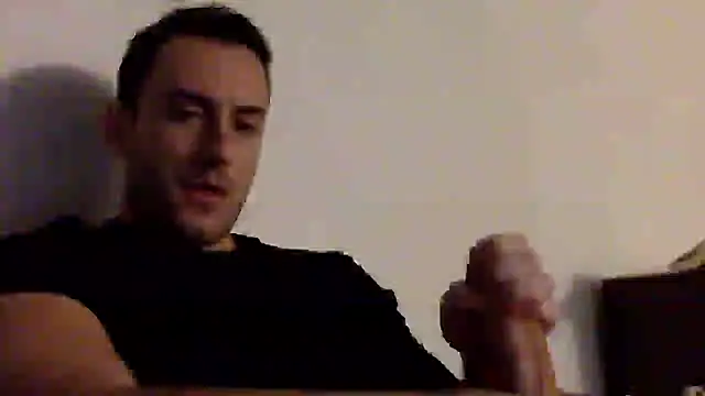 Snapshot of mainnrd chatting on January 2025 03:28:02 PM mainnrd online show from January 2025 03:28:02 PM