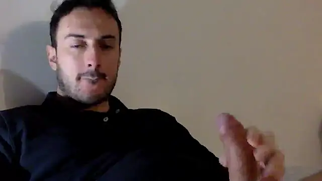 Snapshot of mainnrd chatting on January 2025 02:30:01 AM mainnrd online show from January 2025 02:30:01 AM