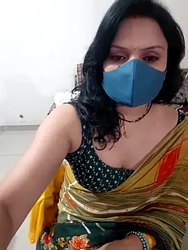 Snapshot of khushikhushi chatting on May 2026 05:54:02 PM khushikhushi online show from May 2026 05:54:02 PM