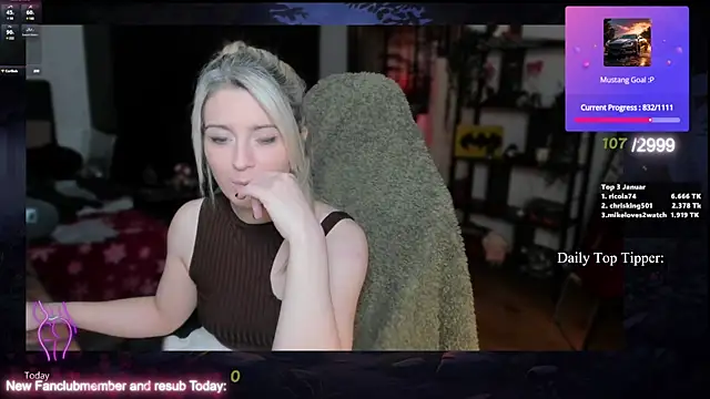 Lisaonthemoon online show from January 2025 11:46:01 PM