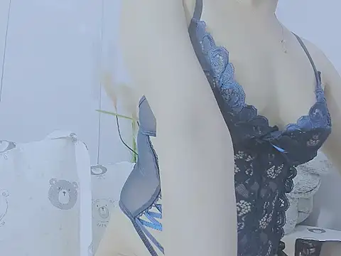 Linh diudang online show from September 2025 02:34:02 AM