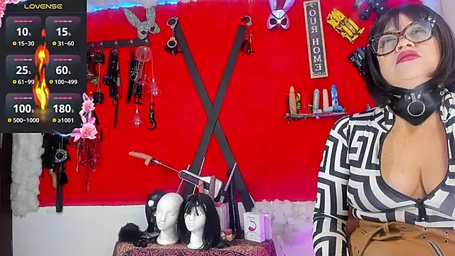 jena derboo online show from October 2025 10:24:02 AM