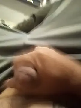 Snapshot of dredre1069 chatting on December 2024 03:37:02 AM dredre1069 online show from December 2024 03:37:02 AM