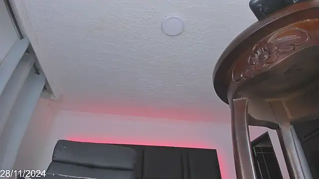 Snapshot of Brianna_Stars chatting on December 2024 11:37:02 PM Brianna Stars online show from December 2024 11:37:02 PM