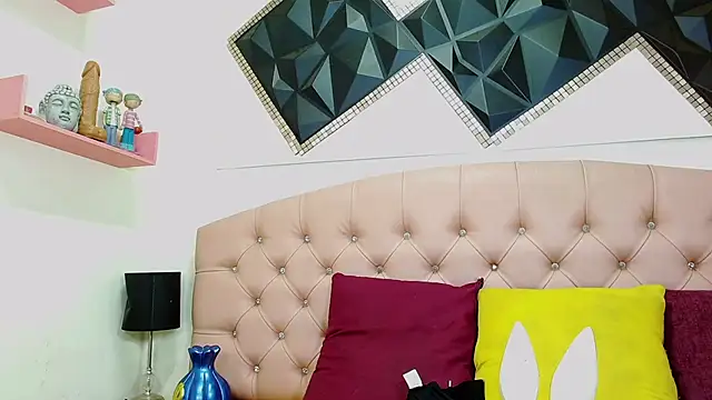 andrea safeira doll online show from February 2026 01:28:02 PM