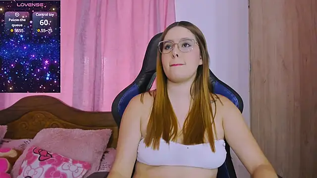 Snapshot of ParisShayk chatting on February 2025 06:52:01 PM ParisShayk online show from February 2025 06:52:01 PM