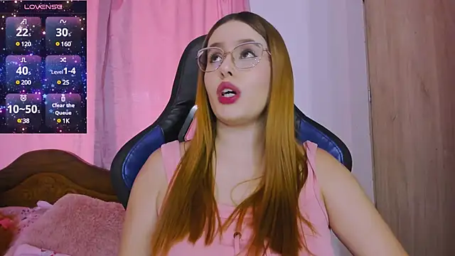 Snapshot of ParisShayk chatting on March 2025 06:18:01 PM ParisShayk online show from March 2025 06:18:01 PM