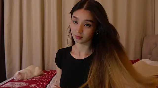 Sarasuo1 online show from December 2024 11:24:01 AM