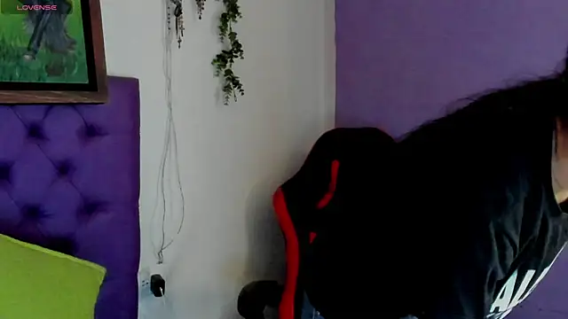 Cloeandtyfanny online show from July 2026 04:23:02 PM