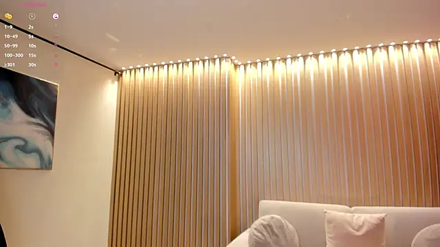 Snapshot of PaulinaSantos_ chatting on March 2025 01:32:02 AM PaulinaSantos online show from March 2025 01:32:02 AM