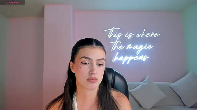 Snapshot of PaulinaSantos_ chatting on September 2025 07:28:02 PM PaulinaSantos online show from September 2025 07:28:02 PM