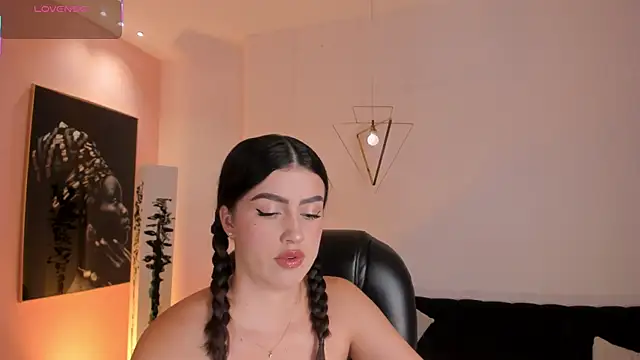 PaulinaSantos  online show from July 2026 07:49:02 PM