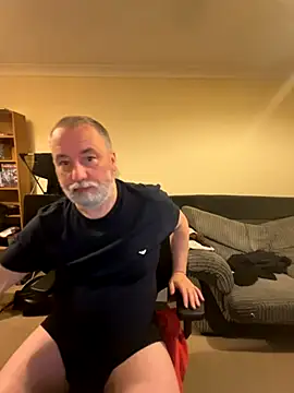 Snapshot of LondonTeffy chatting on November 2025 10:09:01 PM LondonTeffy online show from November 2025 10:09:01 PM