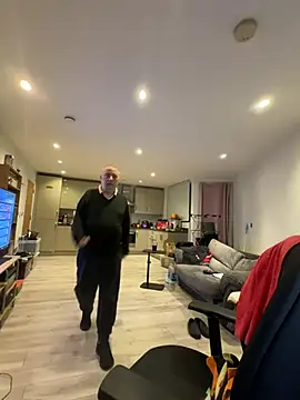 Snapshot of LondonTeffy chatting on February 2026 09:57:01 PM LondonTeffy online show from February 2026 09:57:01 PM