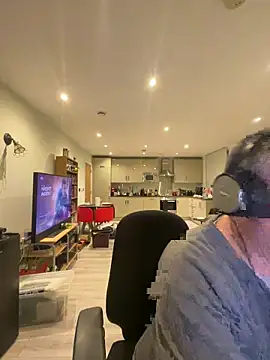 Snapshot of LondonTeffy chatting on February 2026 09:45:01 PM LondonTeffy online show from February 2026 09:45:01 PM