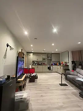 Snapshot of LondonTeffy chatting on February 2026 10:08:01 PM LondonTeffy online show from February 2026 10:08:01 PM