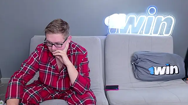 Ksenny online show from January 2025 04:15:01 AM