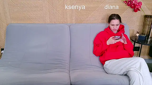 Snapshot of Ksenny chatting on May 2026 06:40:01 AM Ksenny online show from May 2026 06:40:01 AM