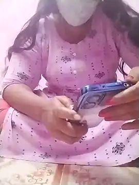 Tamilpriya46 online show from December 2024 05:29:01 PM