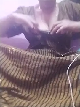 Tamilpriya46 online show from March 2025 08:35:01 AM