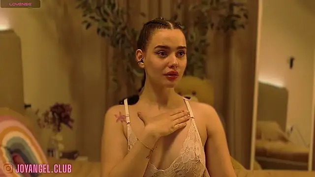 SophieCharm online show from March 2026 06:58:01 PM