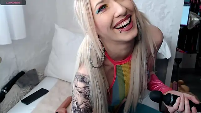 Snapshot of Julia-Sugar chatting on March 2025 03:29:01 PM Julia-Sugar online show from March 2025 03:29:01 PM