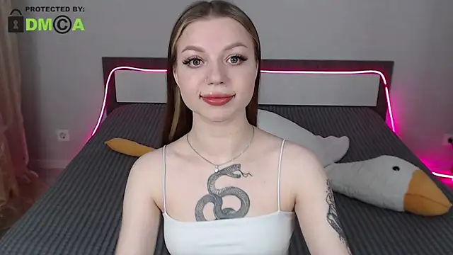 RonnieMilles online show from March 2025 02:01:02 PM