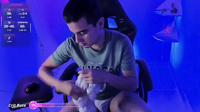 Maximo   online show from October 2025 09:04:02 PM