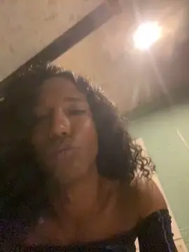 Snapshot of tamarabigass1 chatting on February 2025 02:04:01 AM tamarabigass1 online show from February 2025 02:04:01 AM