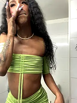 Snapshot of tamarabigass1 chatting on October 2025 01:08:02 AM tamarabigass1 online show from October 2025 01:08:02 AM